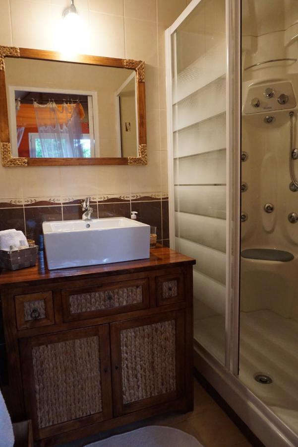 Les Centauris Bed and Breakfast Pléguien Εξωτερικό φωτογραφία